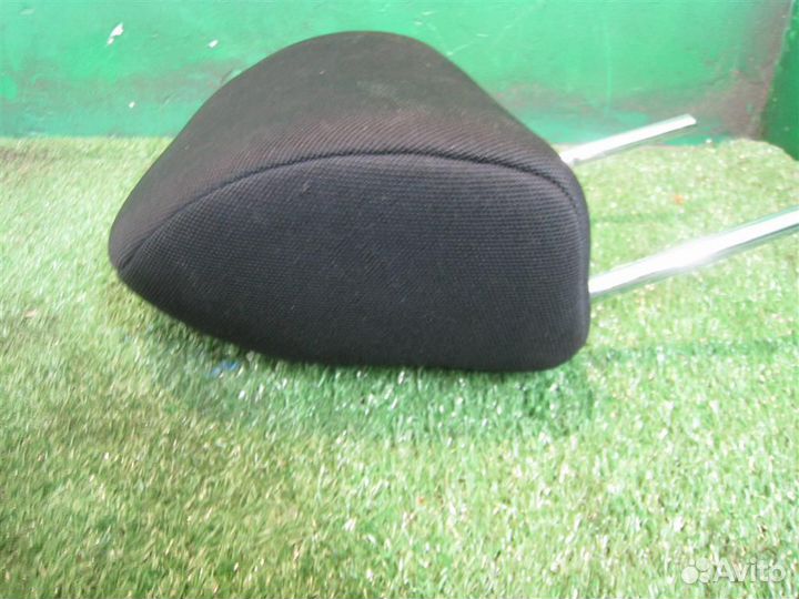 Подголовник Toyota RAV4 A30 2007