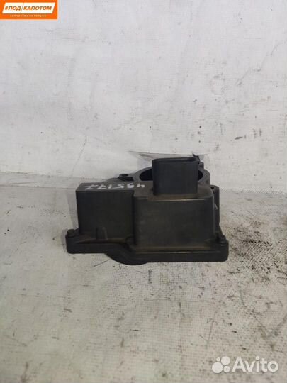 Воздушная заслонка Volkswagen Golf 5 (2003 - 2009)