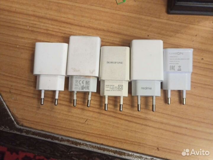 Адаптер блок питания для телефона