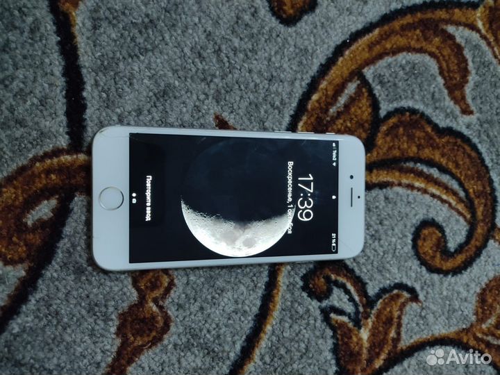 iPhone 6S, 64 ГБ