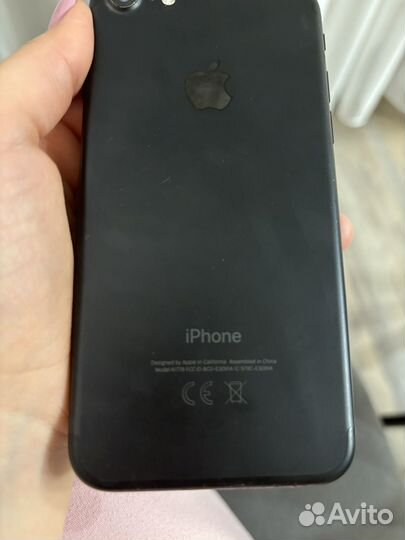 iPhone 7, 32 ГБ