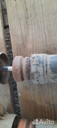 Амортизатор задний Mercedes GLK X204