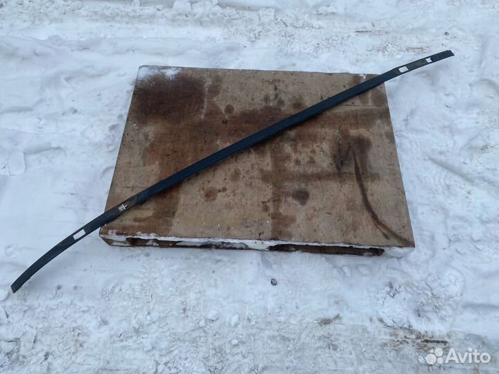 Молдинг крыши левый Kia Sorento 2 XM FL