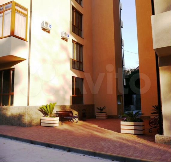 Апартаменты-студия, 27 м², 3/6 эт.