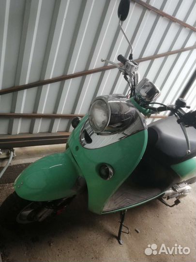 Продам скутер Vento retro