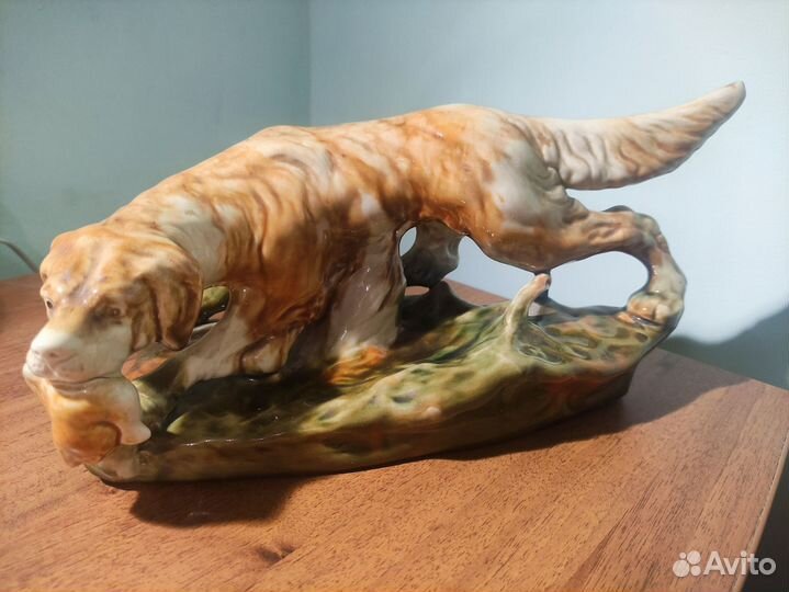 Статуэтка Собака охотничья с дичью большая