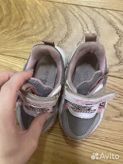 Кроссовки для девочки 23 размер