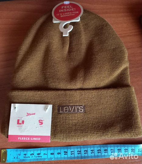 Шапка Levi's