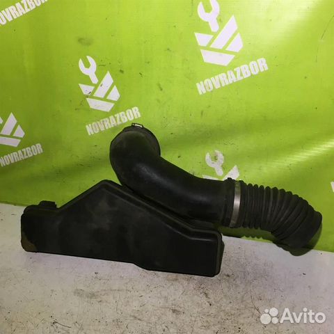 Патрубок воздушного фильтра Форд Фокус 1