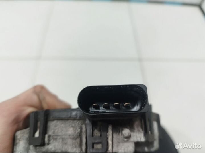 Мотрчик стеклоочистителя передний Mondeo 4