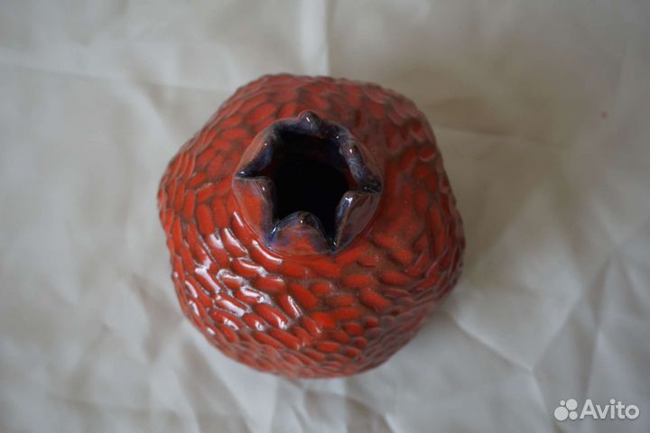 Скульптура Гранат декоративный из глины