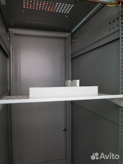 Шкаф серверный телекоммуникационный 19