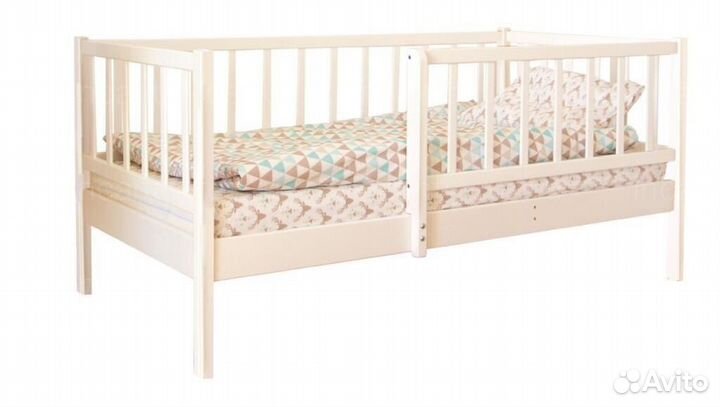 Кроватка с бортиком берёза для малыша Лисенок