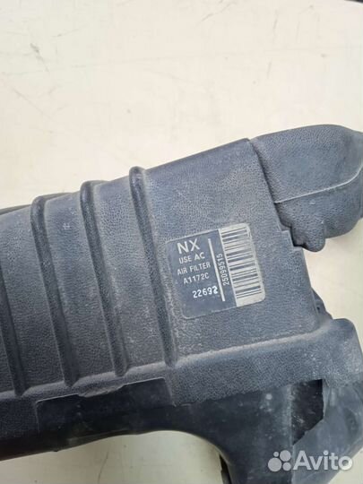 Корпус воздушного фильтра Pontiac Grand AM (L40)