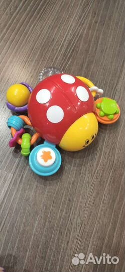 Развивающие игрушки для малышей