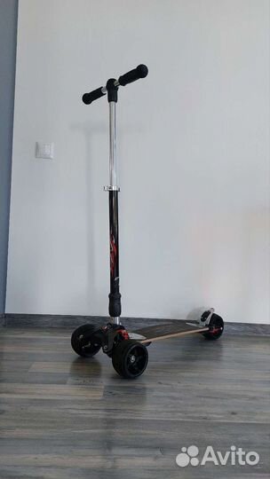 Самокат micro kickboard monster