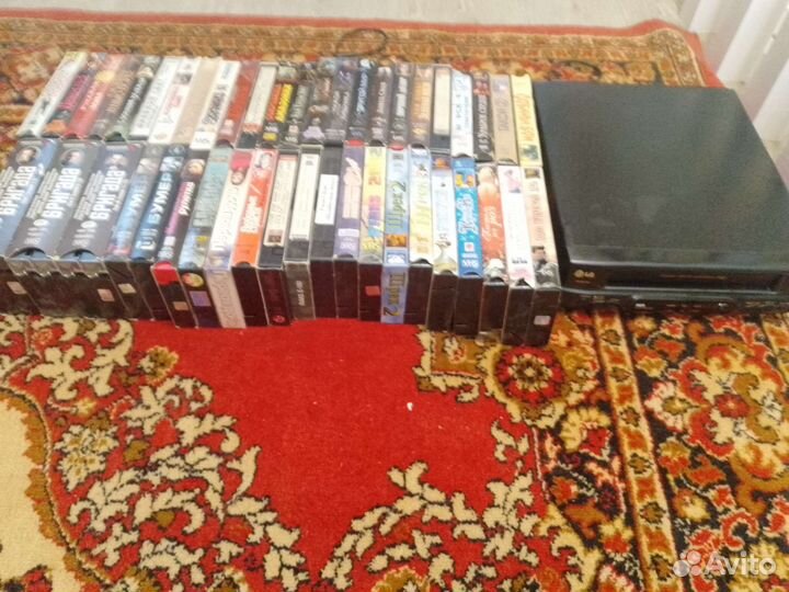 Видеомагнитофон lg