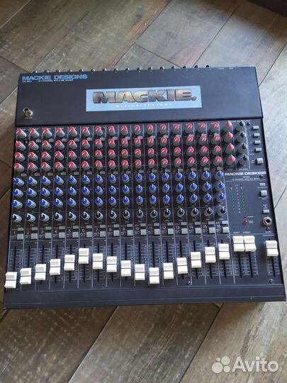 Микшерный пульт Mackie cr1604 USA