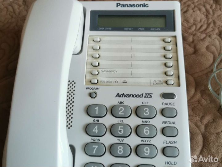 Телефон Panasonic