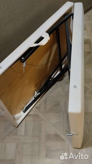 Кушетка косметологическая