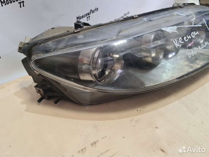 Фара правая Mazda 6 GG Ксенон