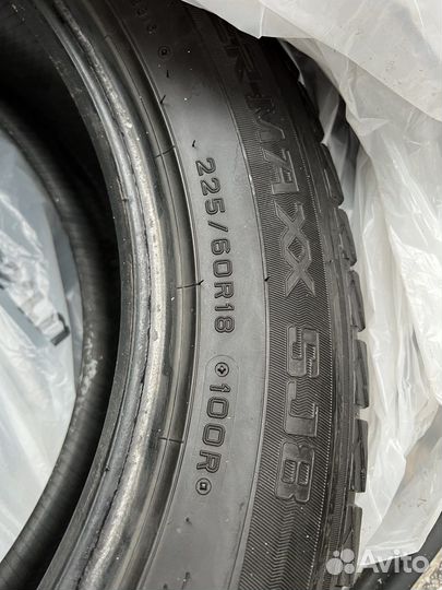 Dunlop Winter Maxx SJ8 225/60 R18 100R