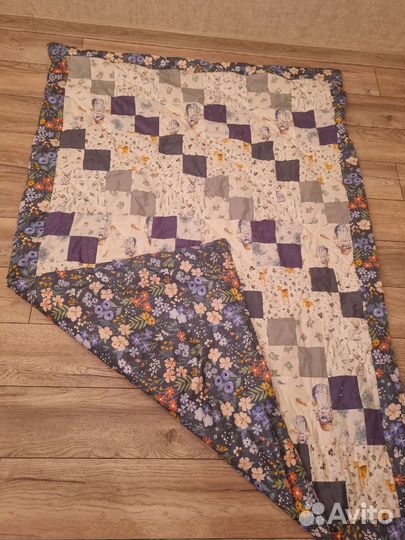 Лоскутное одеяло ручной работы