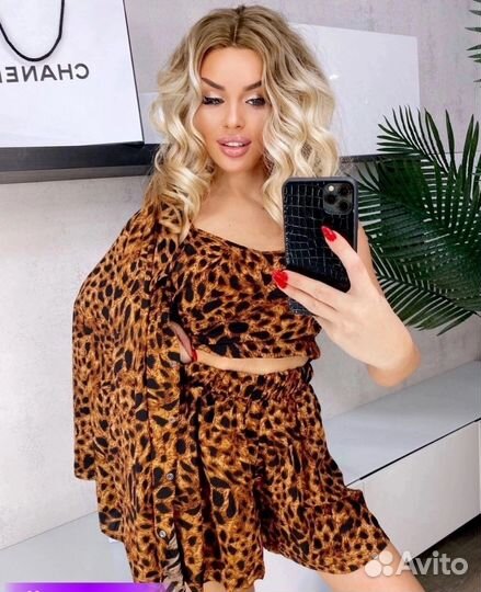 Костюм тройка женский leopard леопард 48р