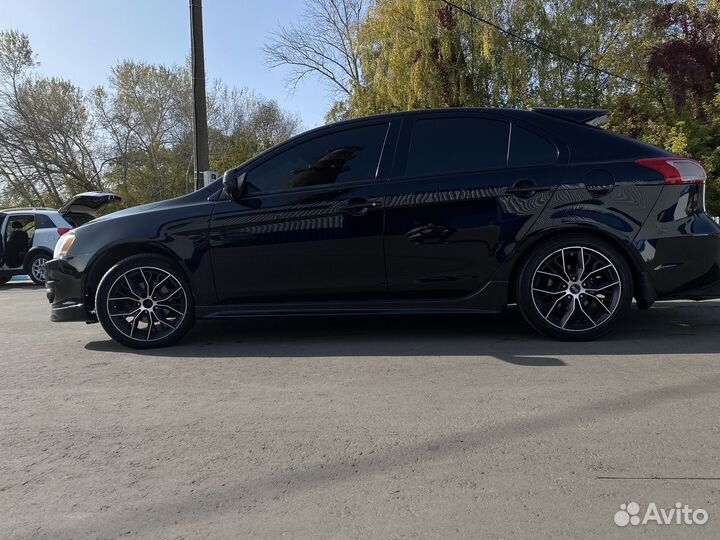 Mitsubishi Lancer 1.8 МТ, 2008, 220 000 км