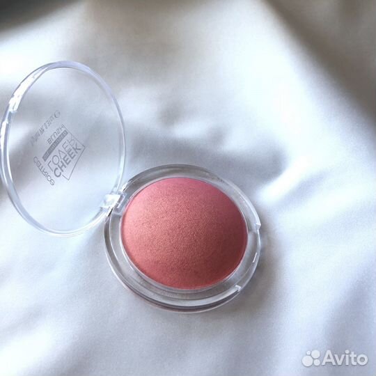 Румяна Catrice cheek lover