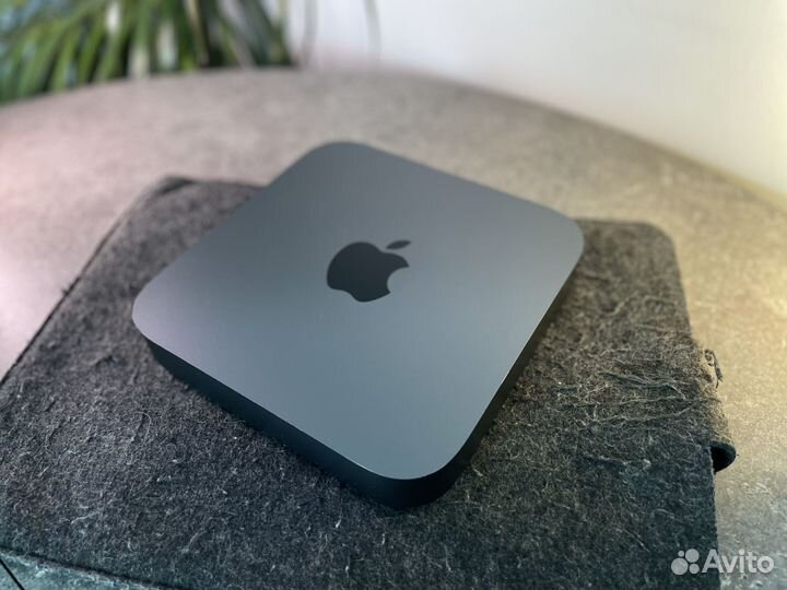 Mac Mini 2018 16/256/i7