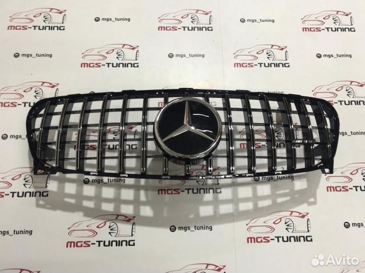 Решетка на Mercedes GLA GT 17-19 AMG Дистроник