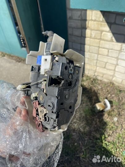 Замок двери Porsche Cayenne 955/957