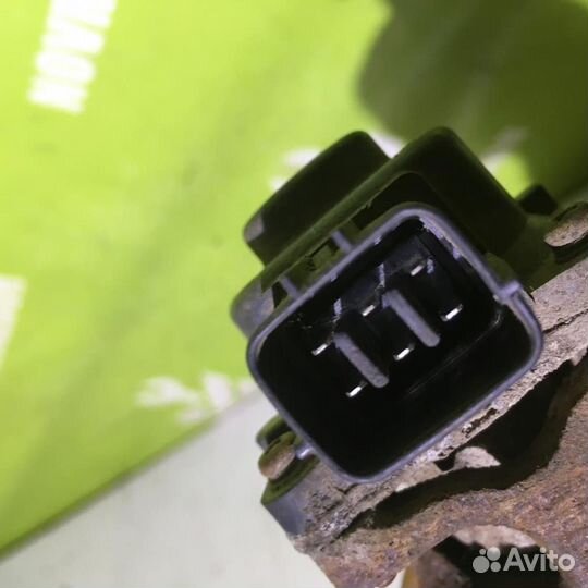 Клапан рециркуляции выхлопных газов Мазда Протеж