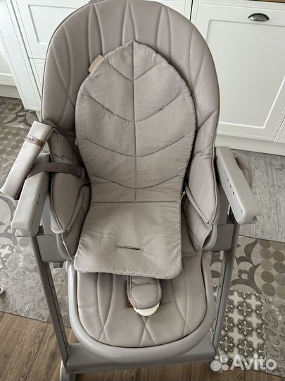 Стульчик для кормления happy baby berny lux 4