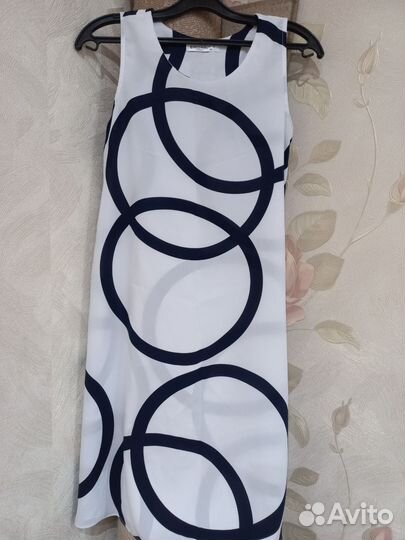 Платье женское 42 44