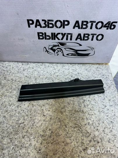 Шторка окна левая Kia Quoris KH 3.8 G6DK 2012