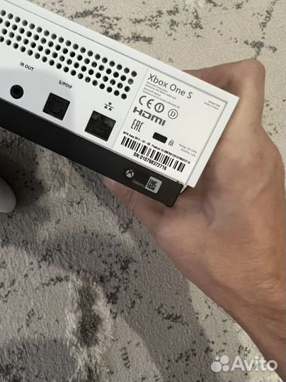 Xbox One S все подписки 400 игр