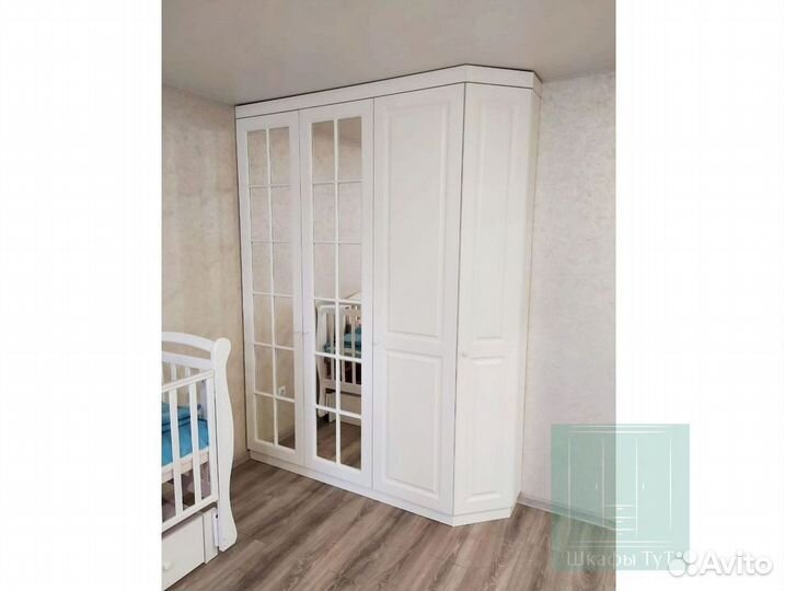 Шкаф стенка