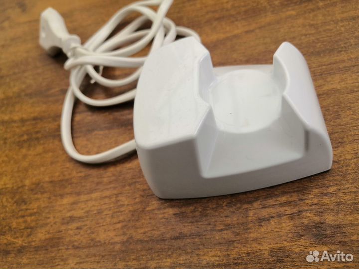 Зарядное устройство для зубной щетки