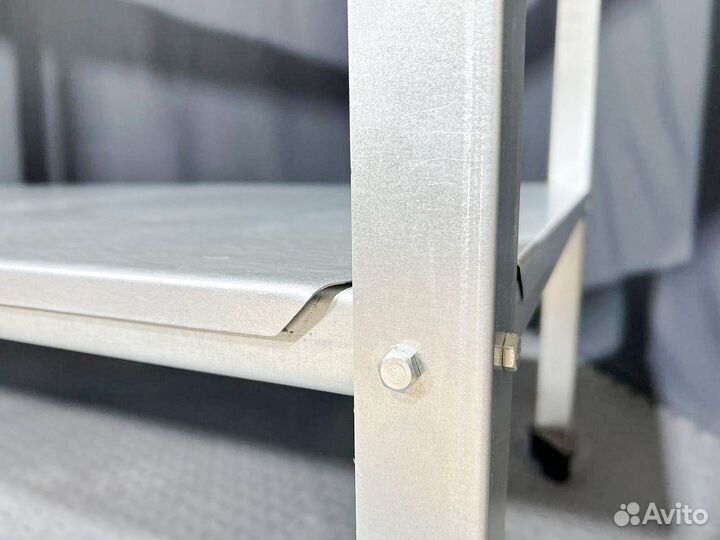 Стол производственный кухонный