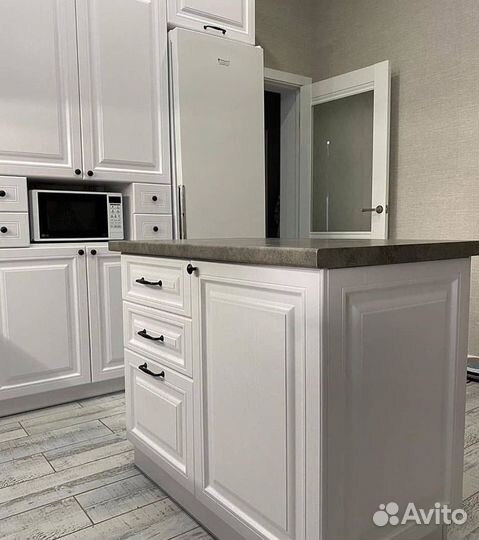 Кухни на заказ. Под ключ