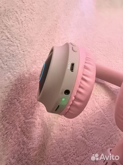 Беспроводные наушники с ушками