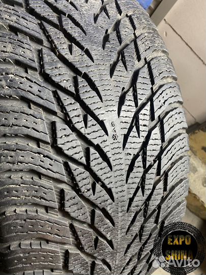 Nokian Tyres Hakkapeliitta R3 SUV 285/40 R21