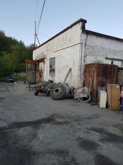 Гараж, > 30 м²