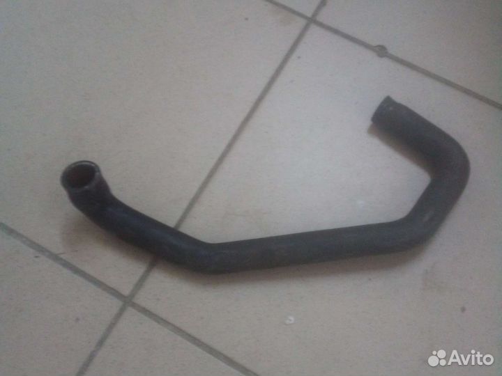 Патрубок охлаждения Mercedes OM642 A0195014882