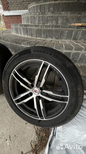 Toyo Open Country U/T 215/65 R16