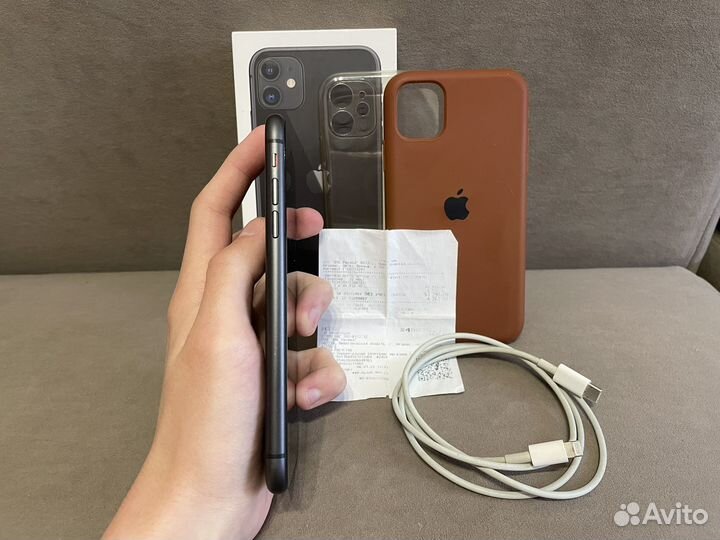 iPhone 11, 128 ГБ