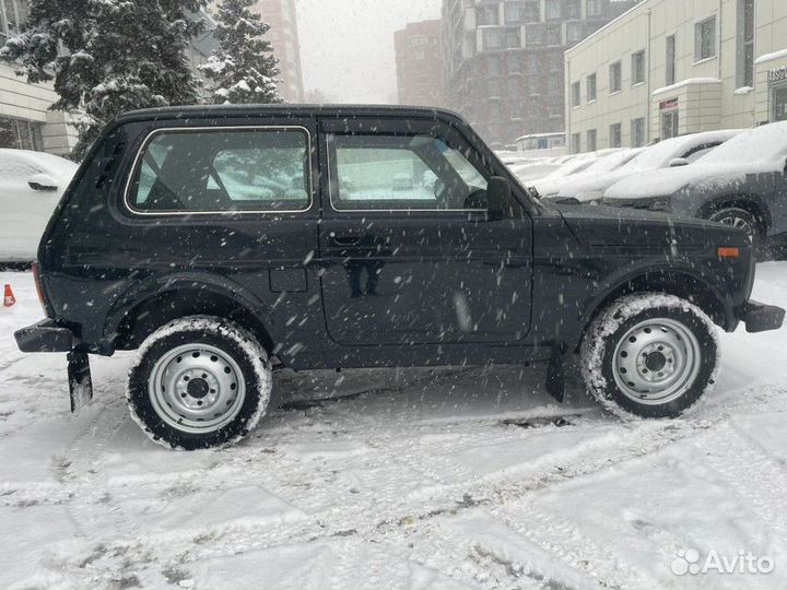 LADA 4x4 (Нива) 1.7 МТ, 2017, 71 054 км