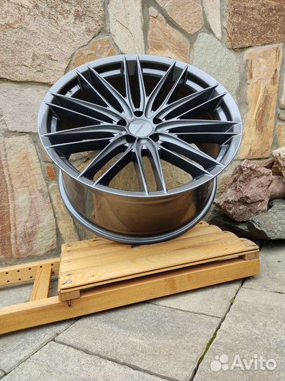 Диски литые новые R20 5*112 vossen на BMW